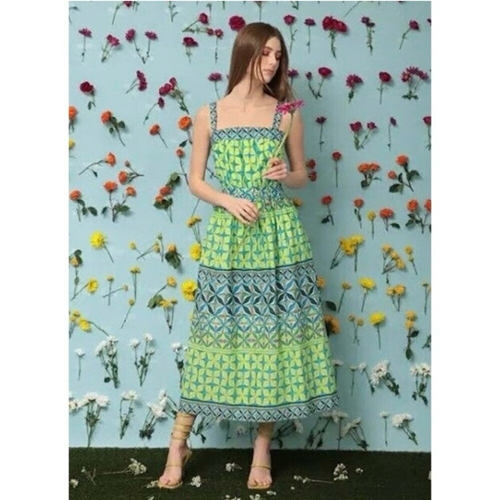 NWT Donna Morgan Geometric print Midi Dress